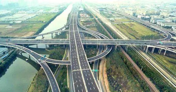 ��ǰ�ء��ελ��˿����۸�ս